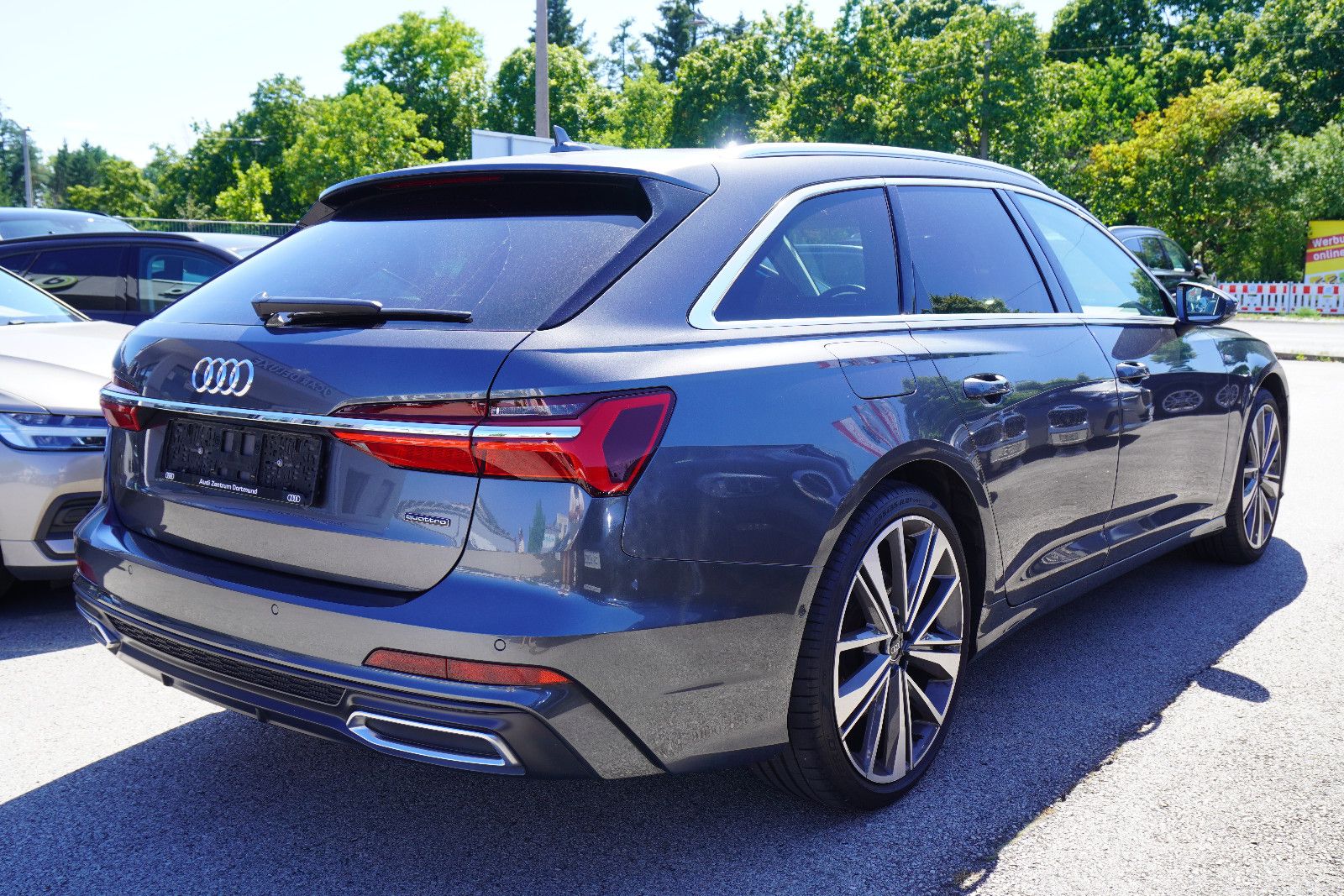 Audi A6 Avant 55 TFSI S-Line quattro*NAVI*LED*ACC*B&O