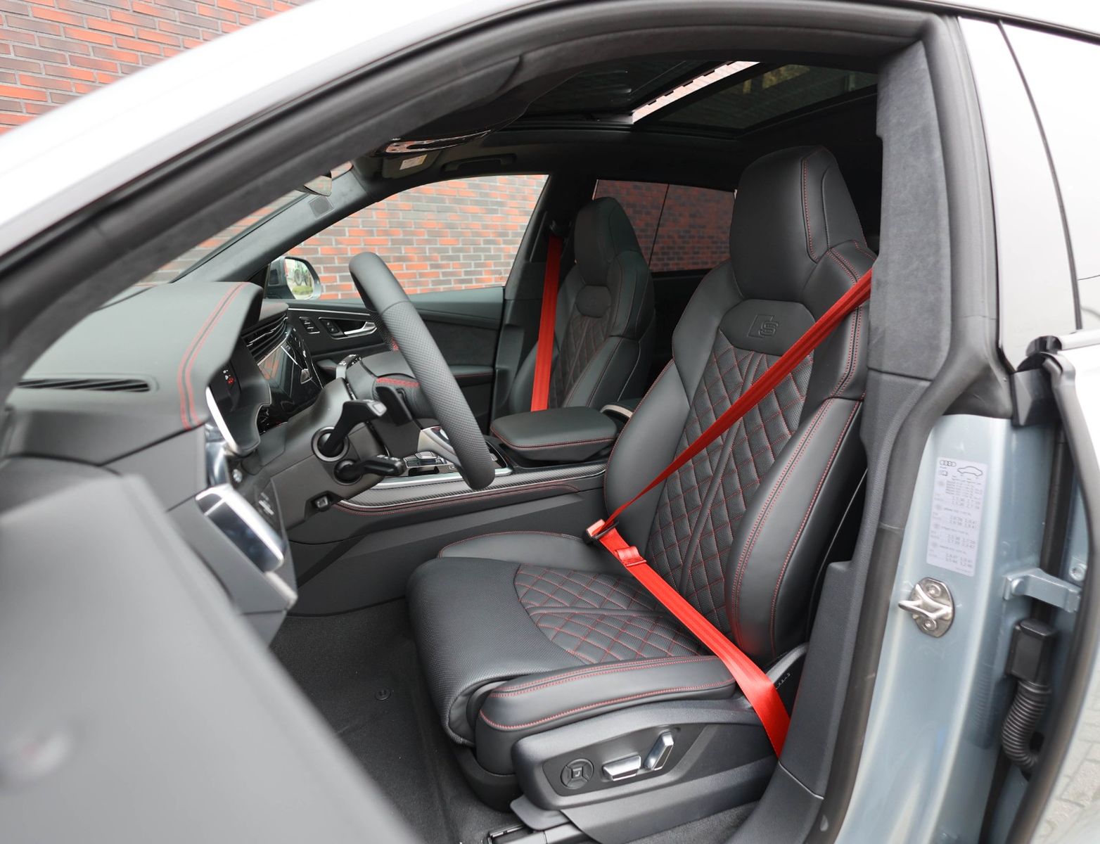 Audi Q8 60 TFSIe Quattro - Samsaru's Car Outlet