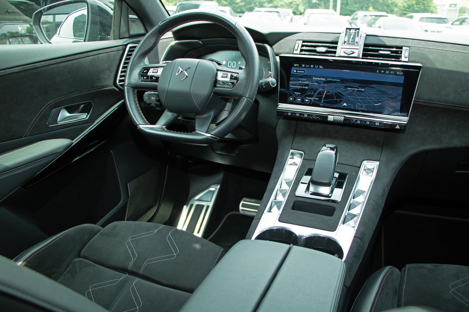 DS Automobiles DS7 Crossback Hybrid 4x4 Performance Line+ Sound
