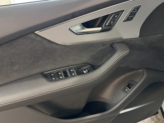 Audi Q7 S line 50 TDI quattro