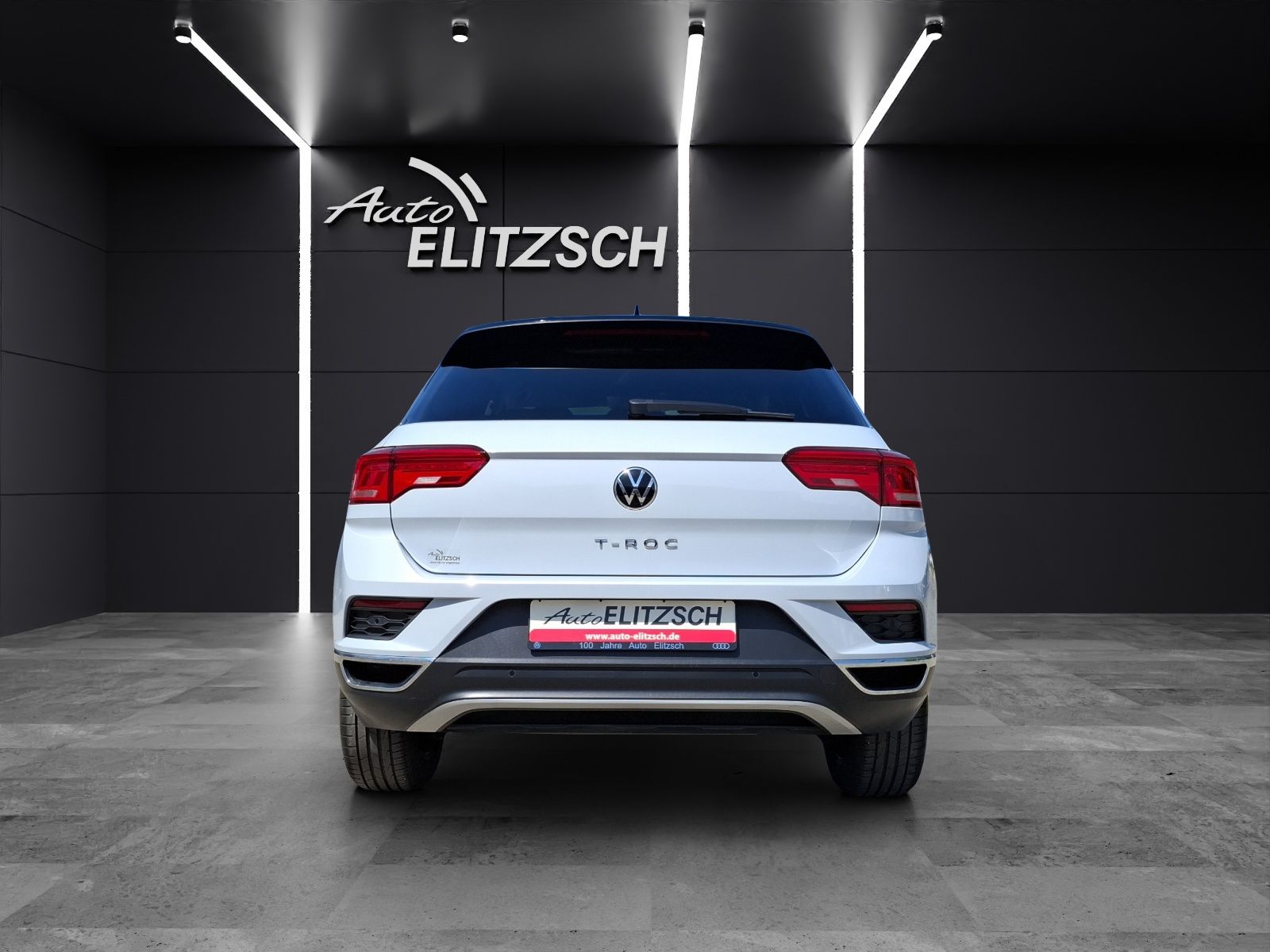 Volkswagen T-Roc TSI Active DSG - Samsaru's Car Outlet