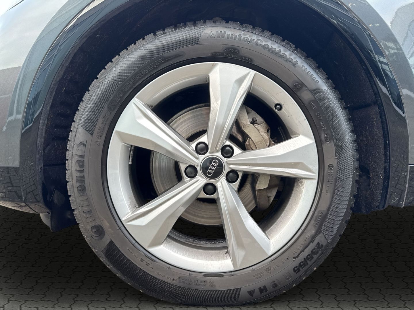 Audi Q5 S line 40 TDI quattro S tronic Luftfederung A
