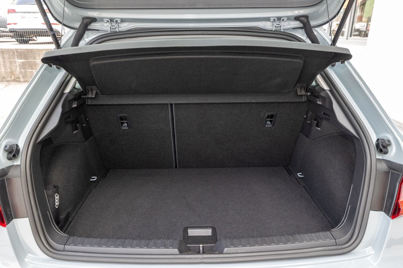 Audi A1 Sportback advanced 30 TFSI - Samsaru's Car Outlet