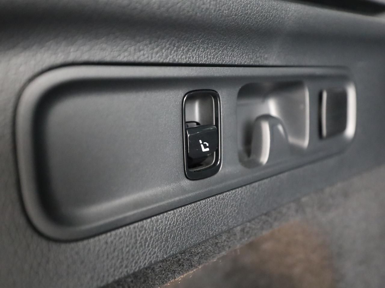 Mercedes-Benz GLC 43 AMG 4M Night Pano AHK Distronic 20 Zoll