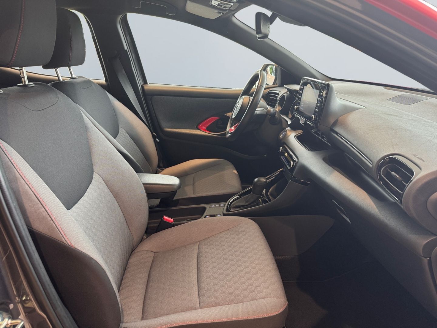 Toyota Yaris Hybrid 1.5 Tokyo Spirit *LED*CarPlay*RCam*