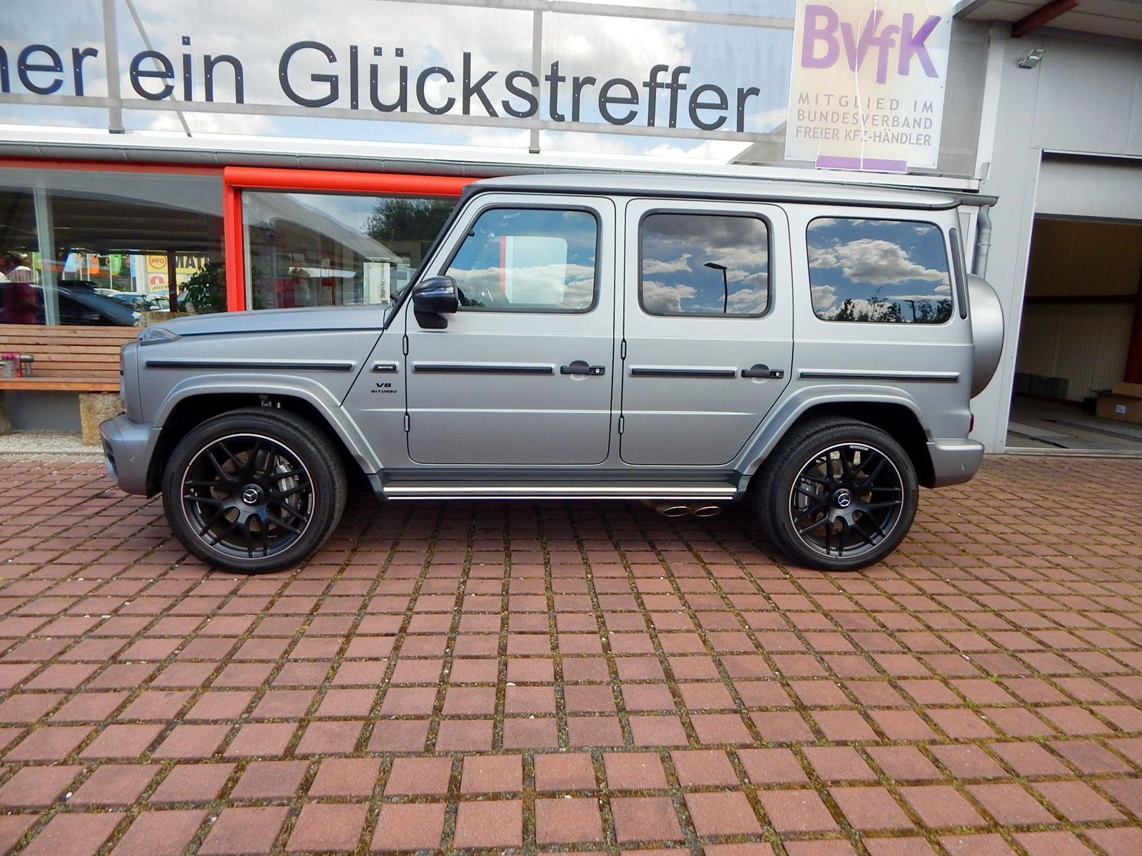 Mercedes-Benz G 63 AMG - Samsaru's Car Outlet