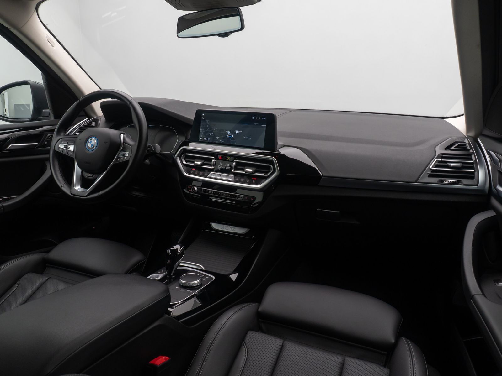 BMW X3 xD30e DriveAss DAB Kamera HiFi WLAN Sportsitz