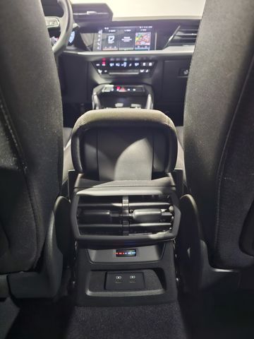 Audi A3 Sportback 30 TFSI Dy-Led Virtual Navi Spur.
