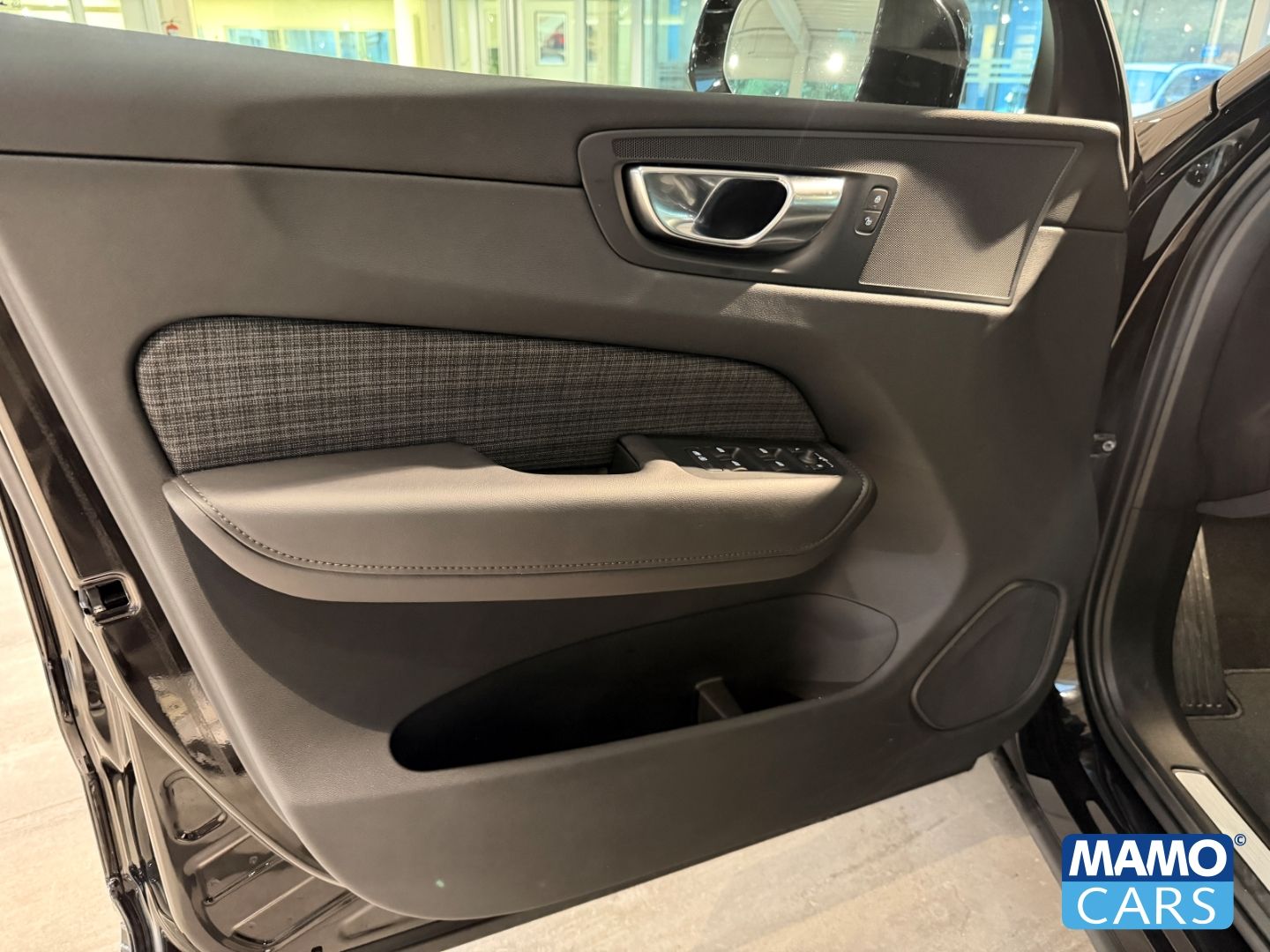 Volvo XC60 T6 AWD Core Recharge  AHK/CAM/PANO/STHZ/LHZ