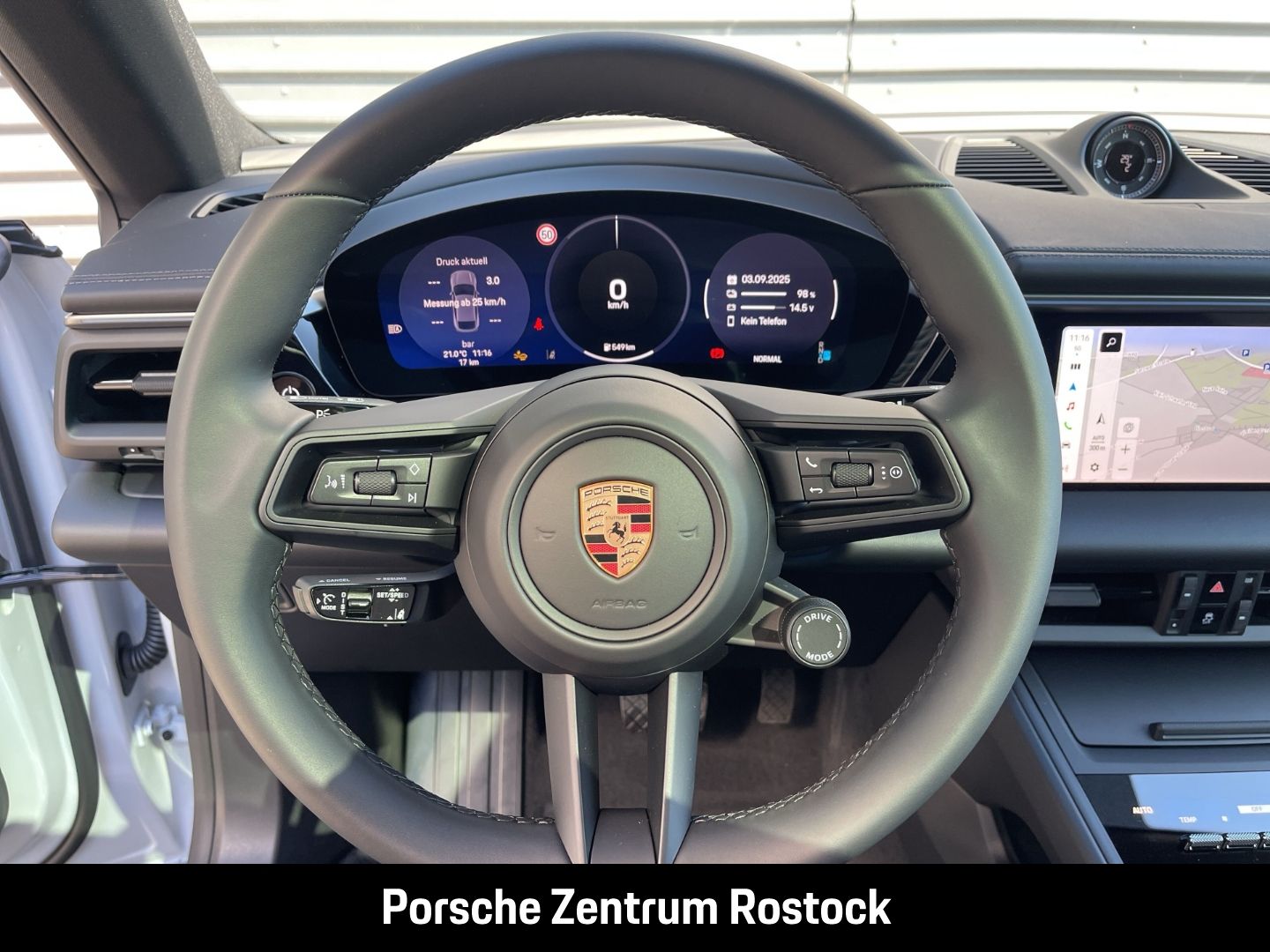 Porsche Macan InnoDrive BOSE Luftfederung 21-Zoll