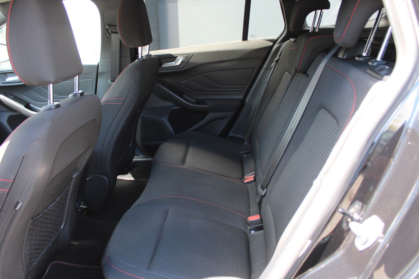 Ford Focus Turnier ST-Line X LED PDC KAMERA NAVI