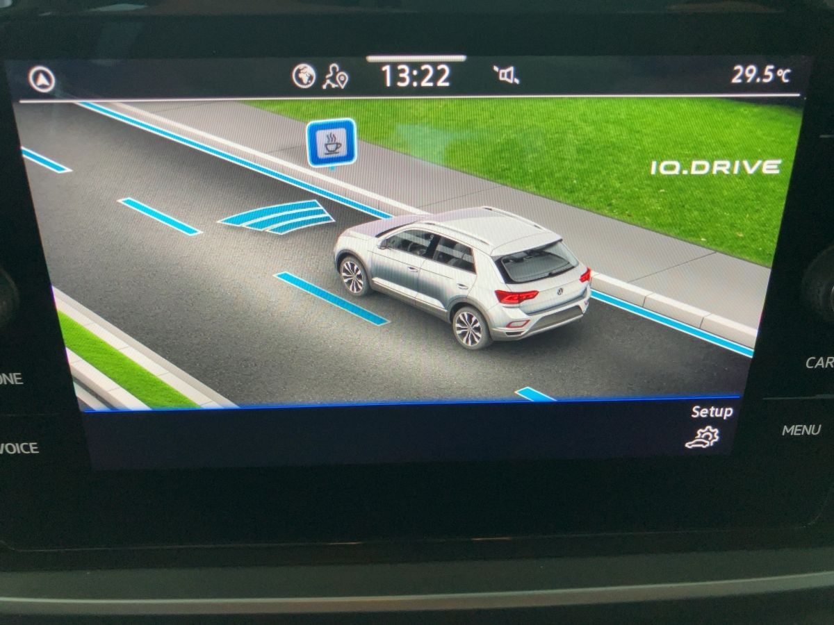 Volkswagen T-ROC 1.0 TSI LIFE - Samsaru's Car Outlet