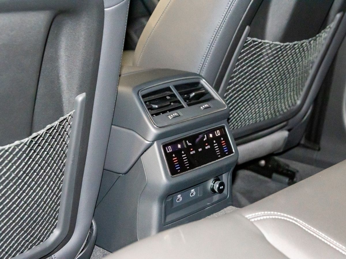 Audi A6 Avant 40 TDI quattro S tronic - Samsaru's Car Outlet