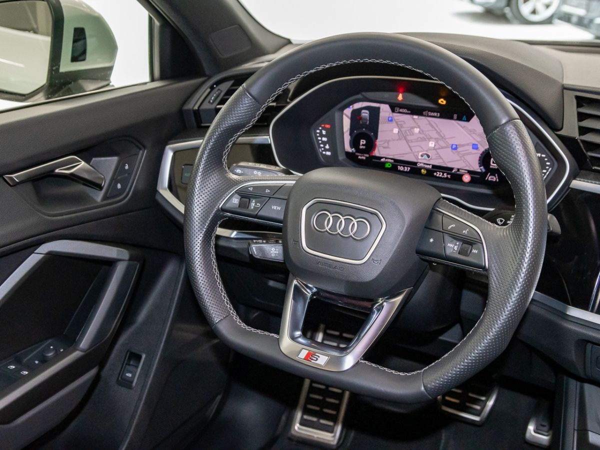 Audi Q3 Sportback 40 TDI qu S line - Samsaru's Car Outlet