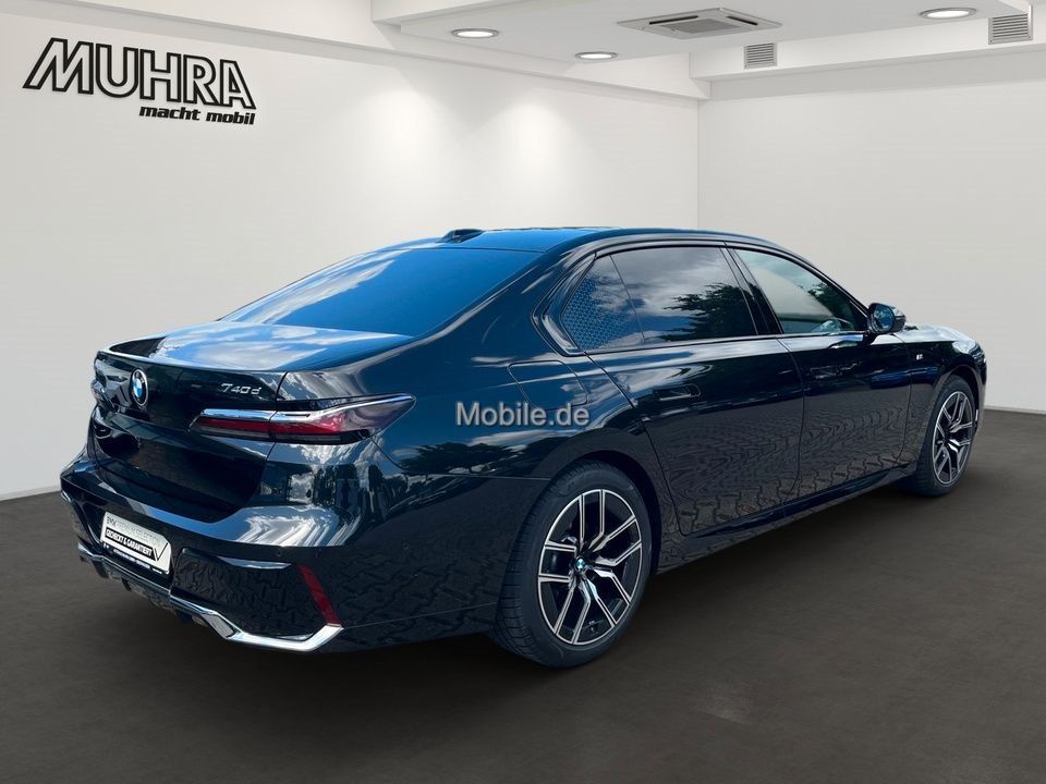 BMW 740d xDrive M Sport Pano Sthzg. Autobahnas. HUD