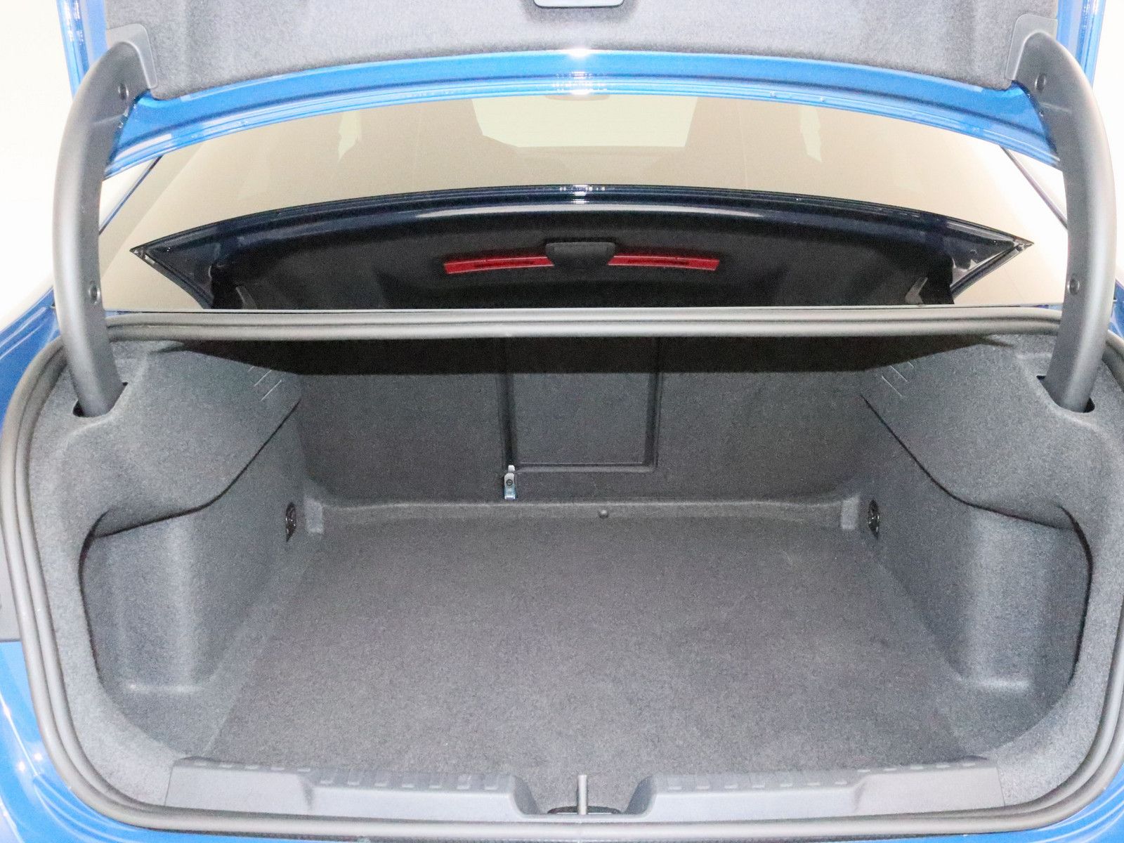 Audi A3 Limousine 35 TDI S line - Samsaru's Car Outlet