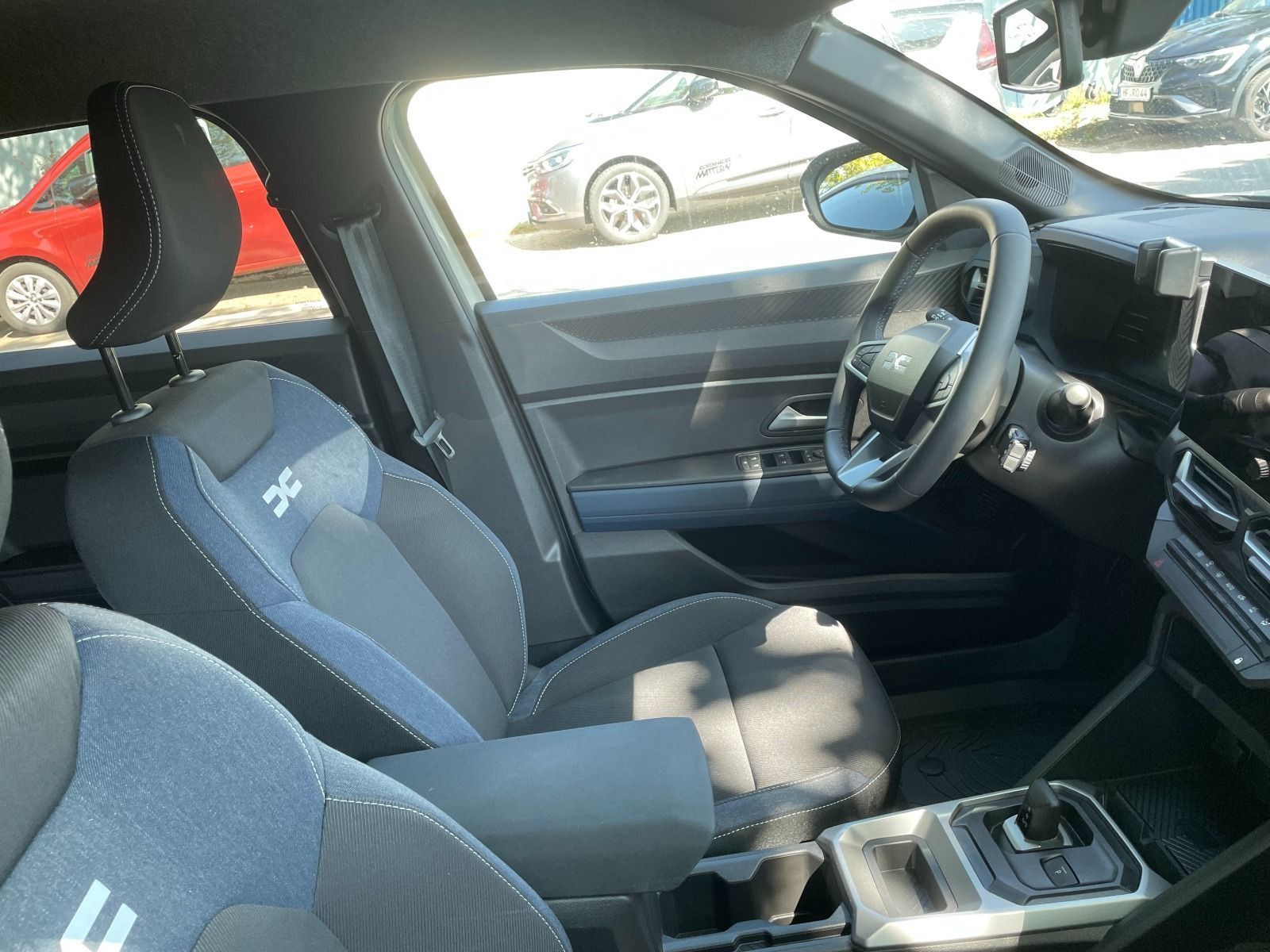 Dacia Duster III Journey Hybrid 140 - Samsaru's Car Outlet