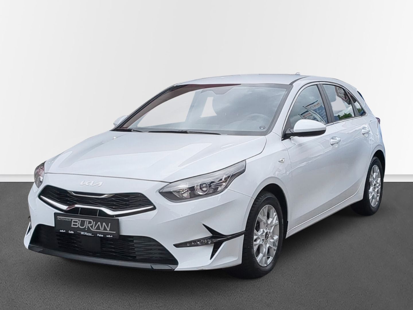 Kia Ceed 1.5 T-GDI Vision - Samsaru's Car Outlet