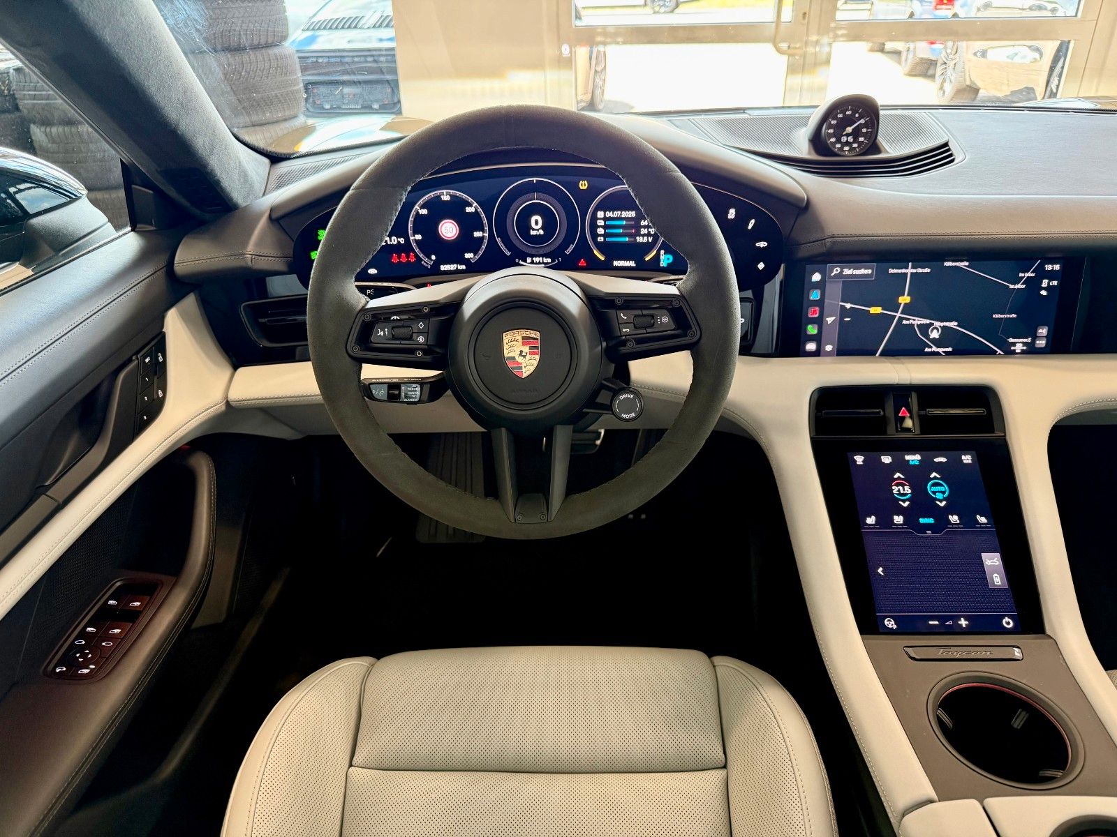 Porsche Taycan Sport Turismo GTS Panorama/ACC/APPROVED