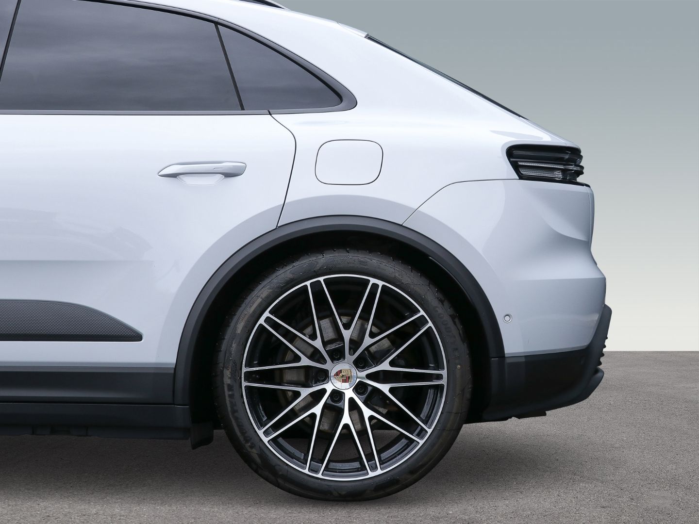 Porsche Macan 4 HA-Lenkung LED-Matrix Surround-View BOSE
