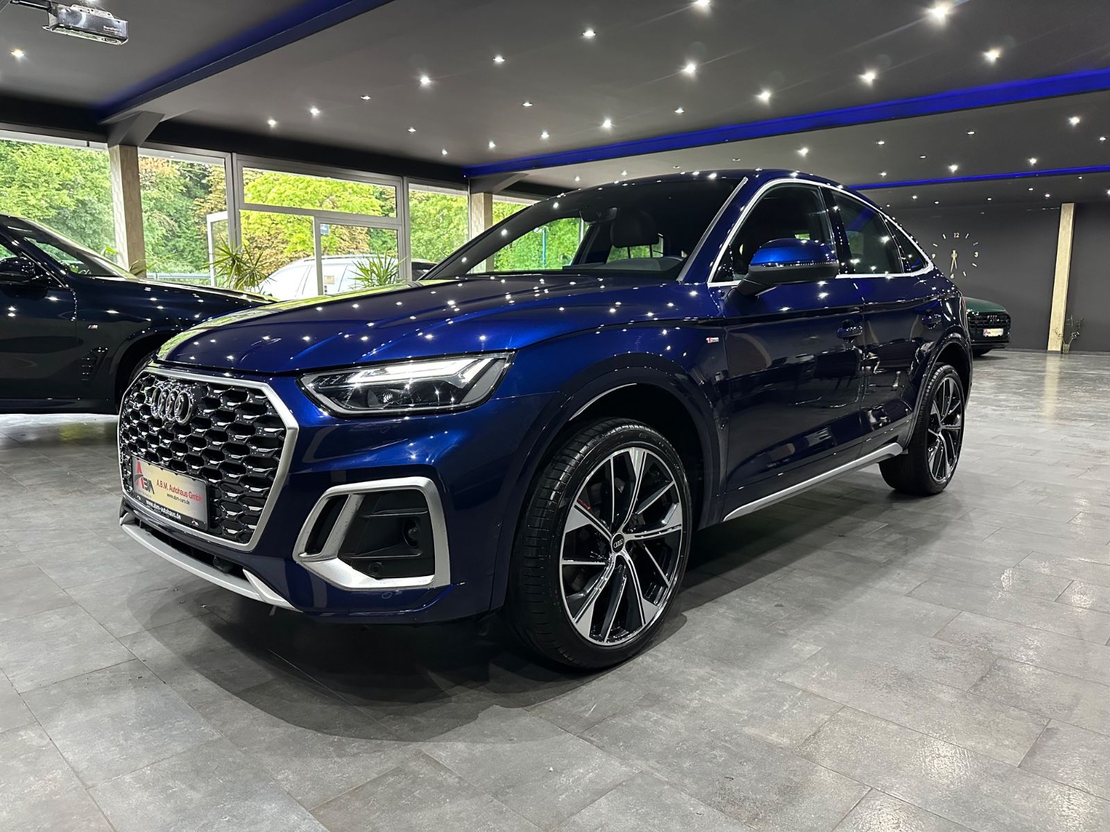 Audi Q5 Sportback 40 TDI quattro S line - Samsaru's Car Outlet
