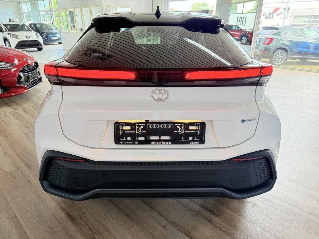 Toyota C-HR 1.8 Hybrid Team Deutschland