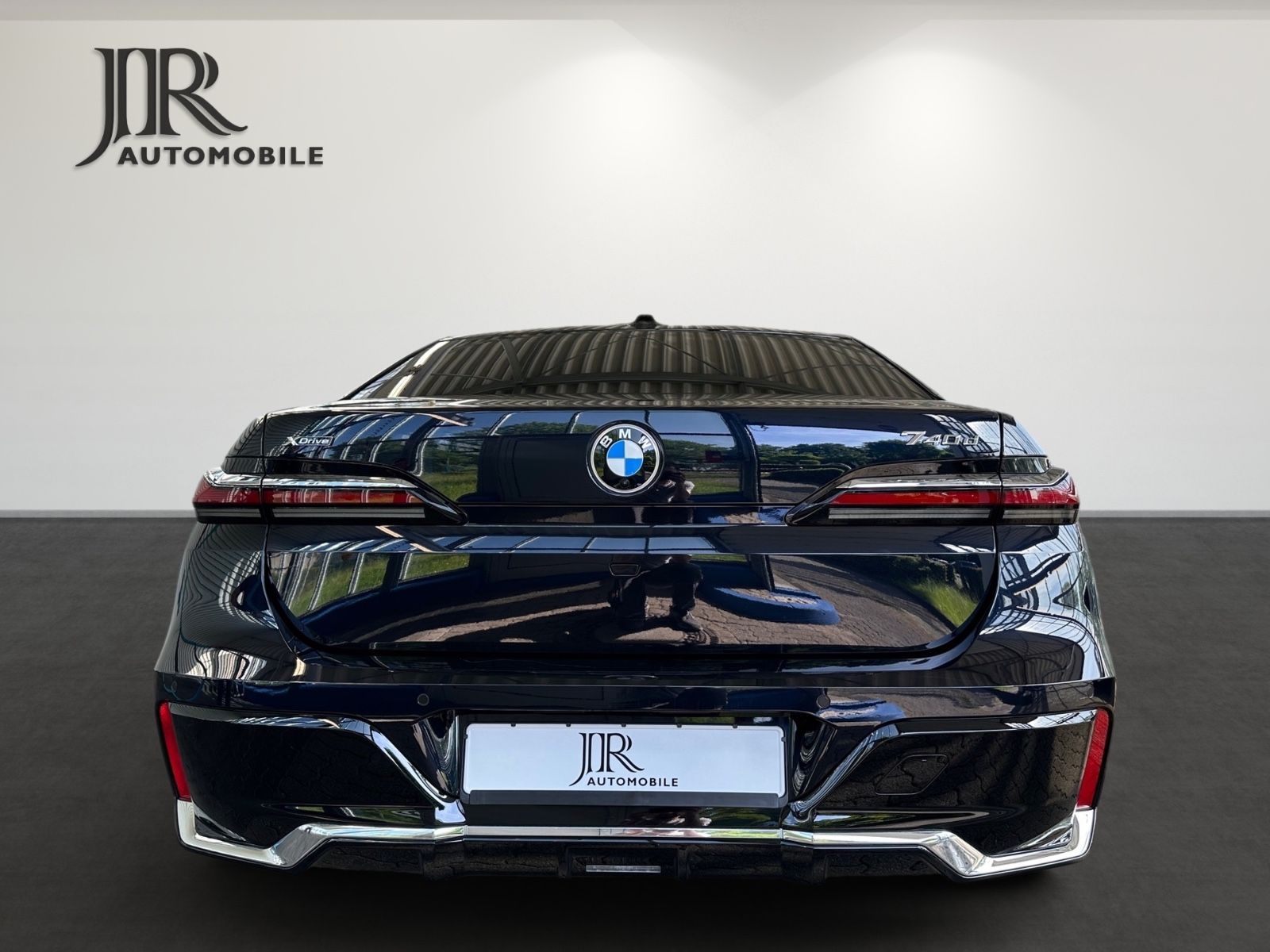 BMW 740 d xDrive M Sport  Fond Entertainment,TV