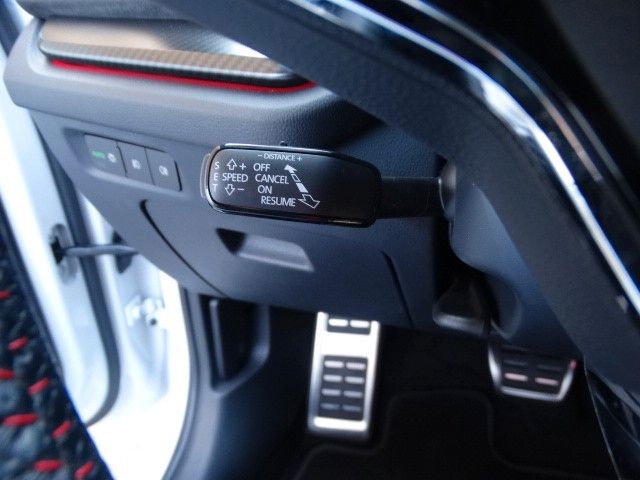 Skoda Octavia Combi RS 2.0 TDI DSG 4x4,Pano,Standheiz.