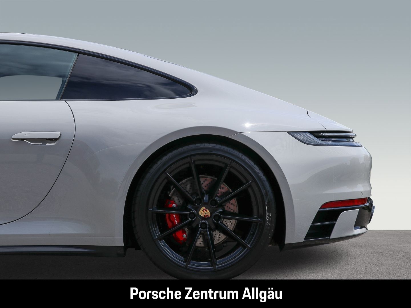 Porsche 992 911 Carrera 4S BOSE Sportabgasanlage Kreide