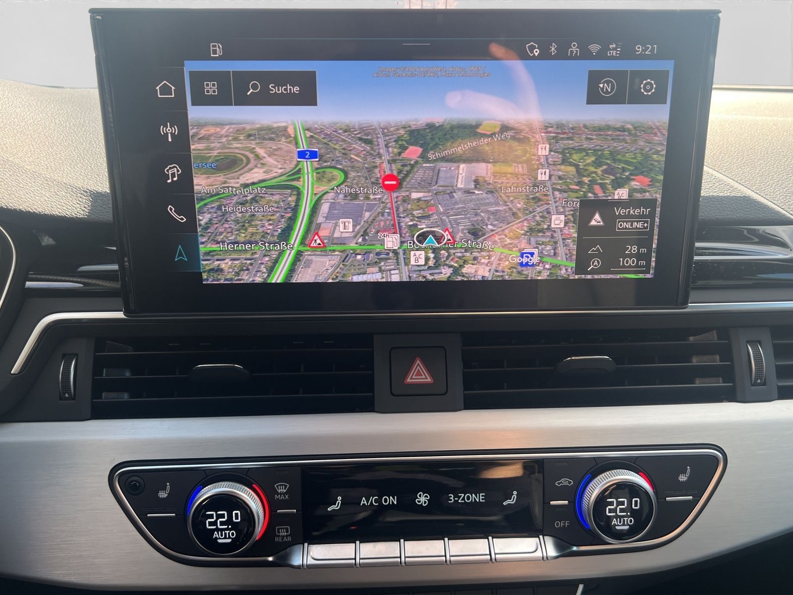Audi A4 Avant 40 TFSI Q 2x S LINE AHK LM19 MATRIX-LED