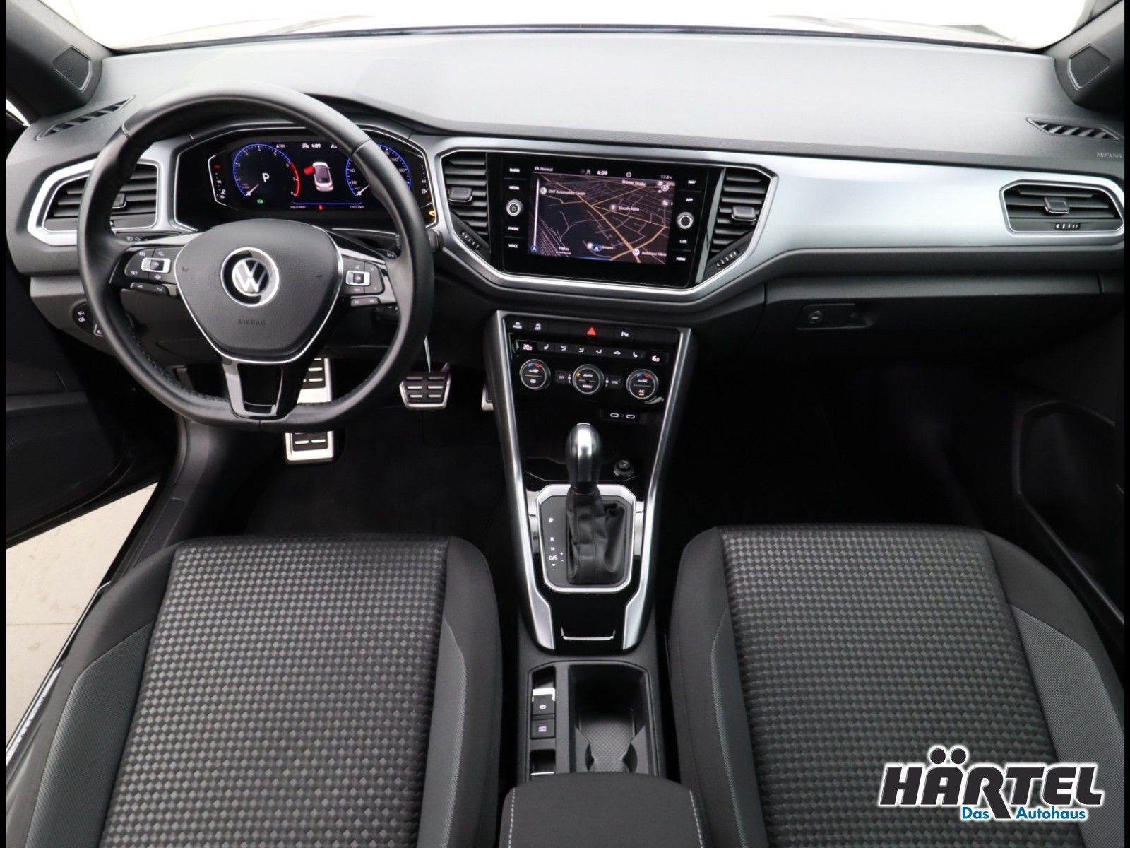 Volkswagen T-ROC CABRIOLET 1.5 TSI DSG - Samsaru's Car Outlet