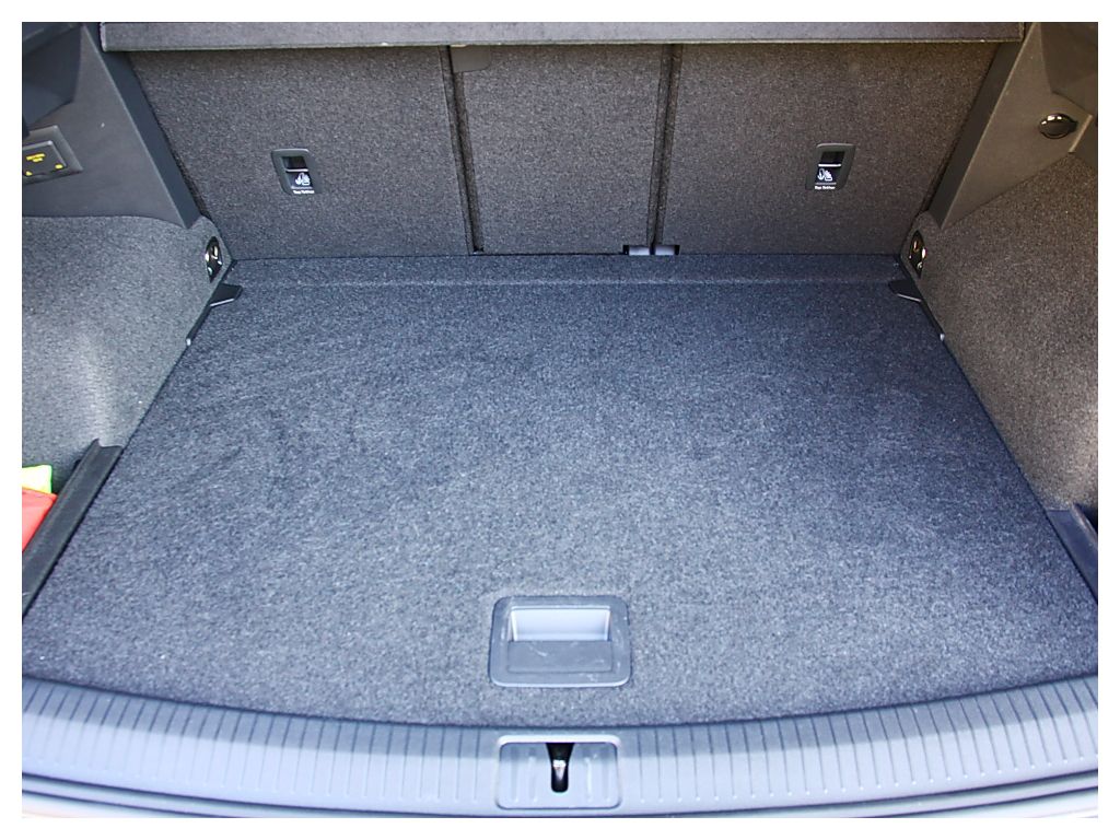 Volkswagen Tiguan Urban Sport TDI - Samsaru's Car Outlet