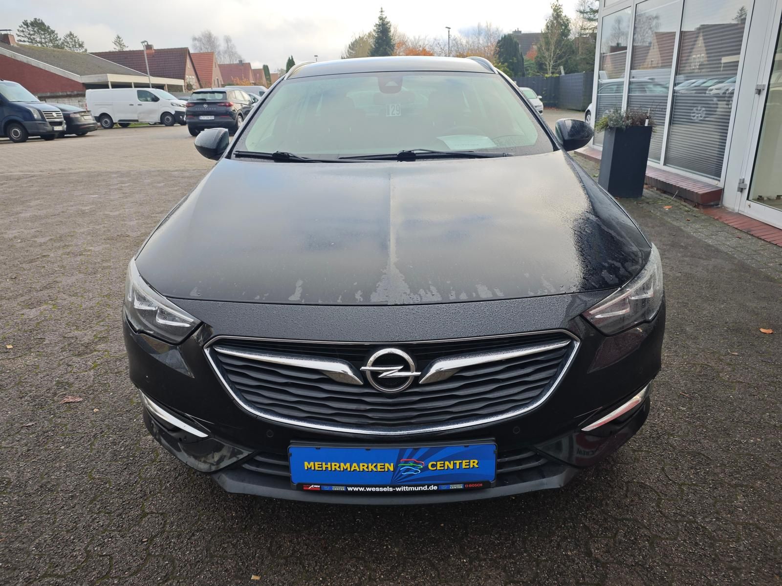 Opel Insignia 1.6 CDTI Innovation - Samsaru's Car Outlet