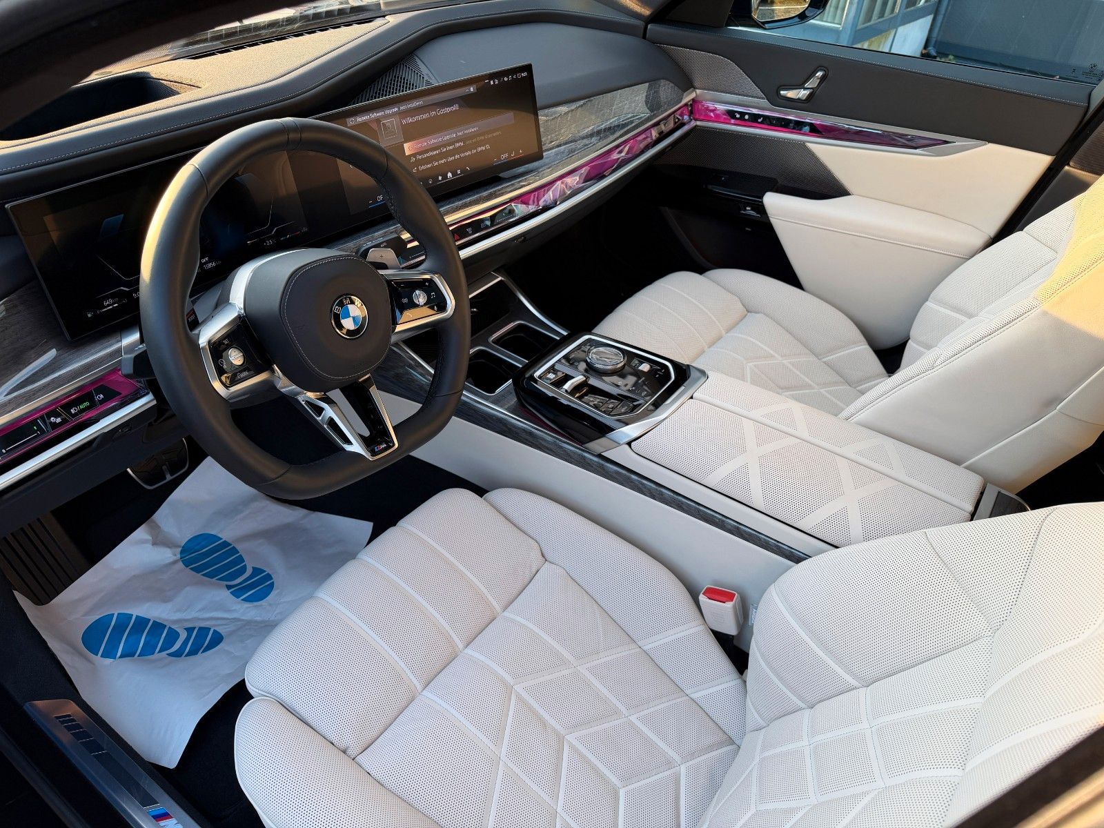 BMW 740 d xDrive M Sport Pro/Fond Enter/UPE 157.000€