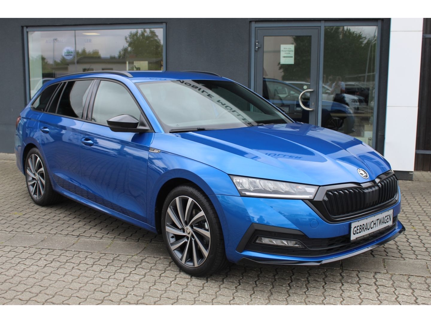 Skoda Octavia Sportline 1.5 TSI - Samsaru's Car Outlet