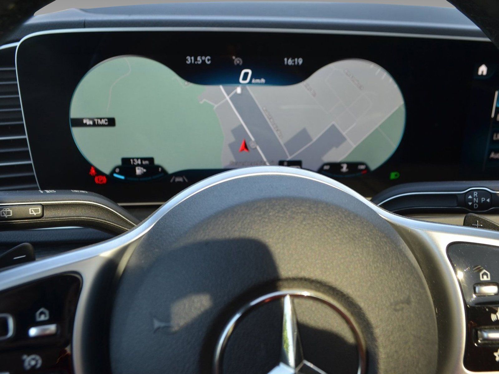 Mercedes-Benz d 4M AMG MULTIBEAM 360° AHK PANO BURMESTER AIRMA