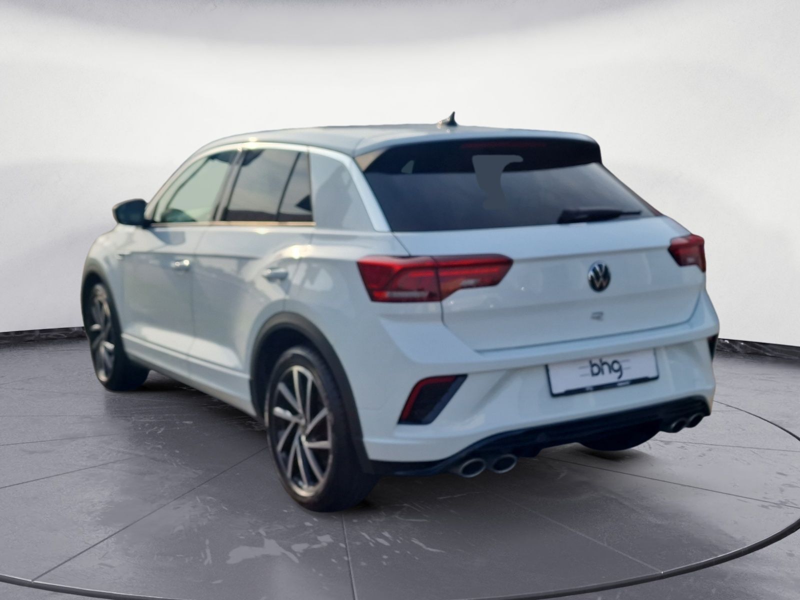 Volkswagen T-Roc 2.0 TSI 4MOTION DSG R - Samsaru's Car Outlet