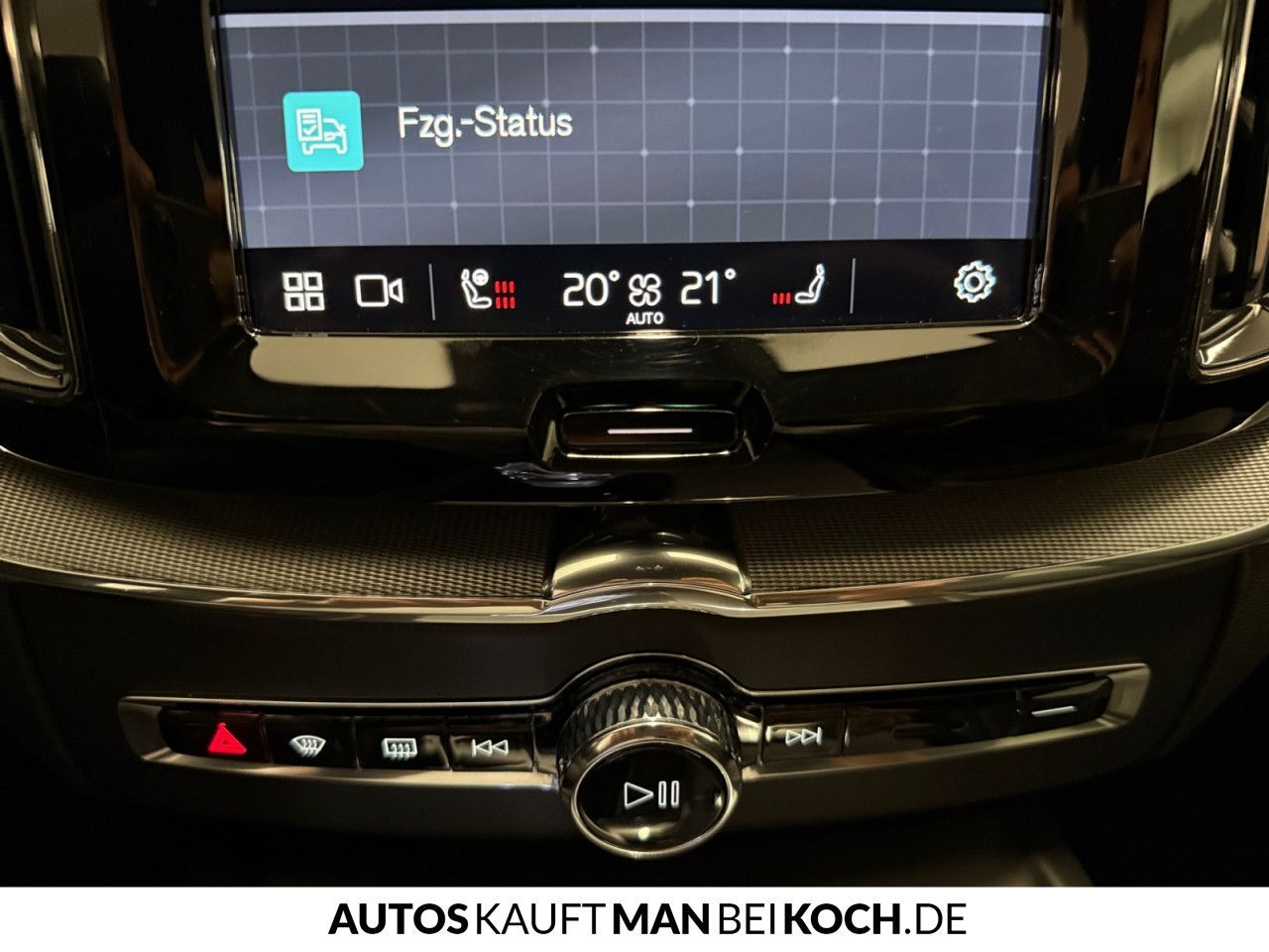 Volvo XC60 B5 AWD PlusDark ACC BLIS AHK VLED 4xSHz H&K