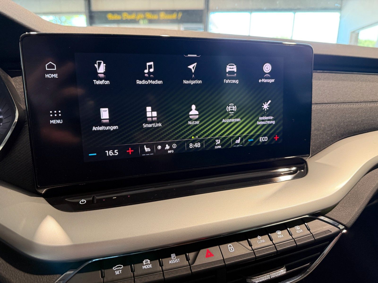 Skoda Octavia Combi First Edition iV - Samsaru's Car Outlet