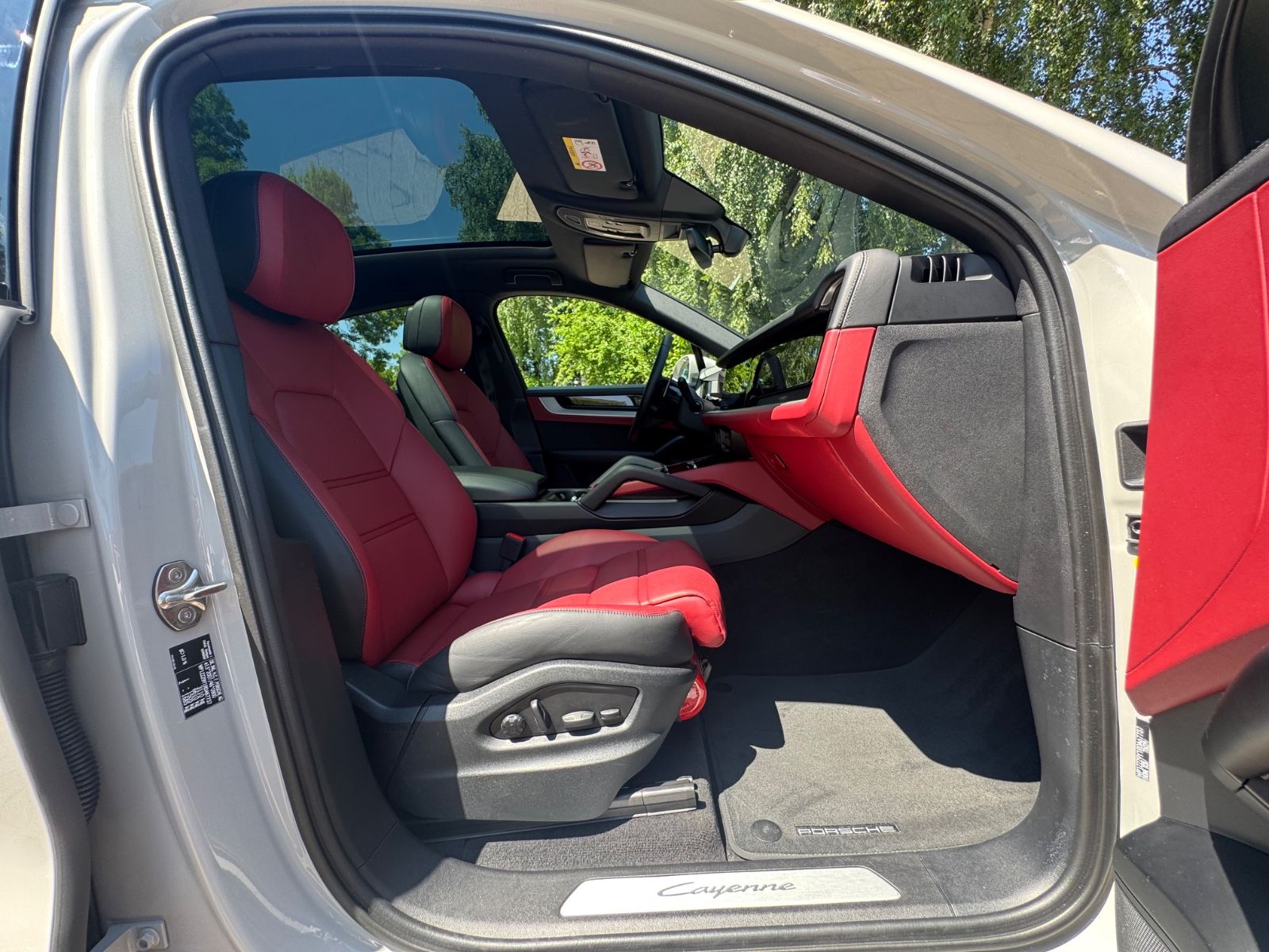 Porsche Cayenne Coupe E-Hybrid*PANO*21"*SITZB*SPORT CHRO