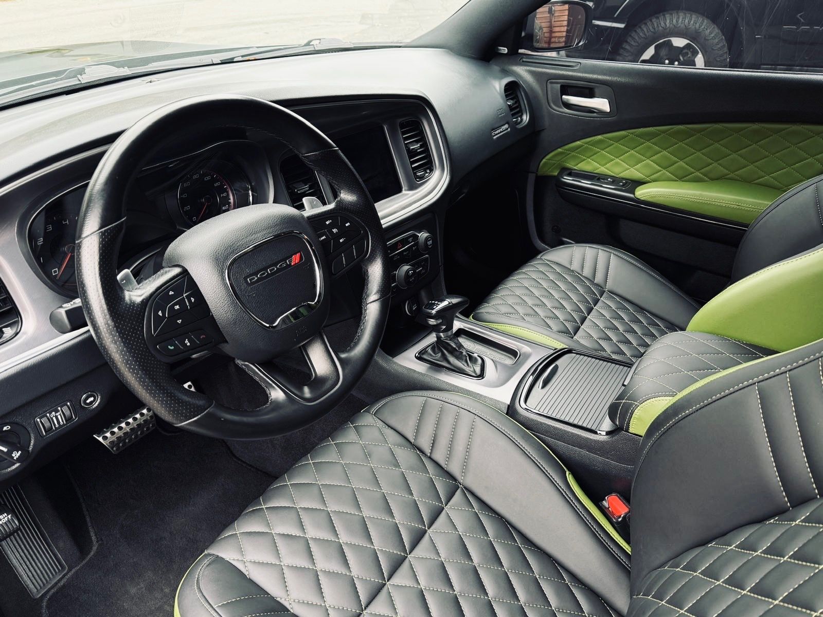 Dodge RT*SPORT*NAVI*PDC*LEDER*SERVICE NEU*GARANTIE*TOP