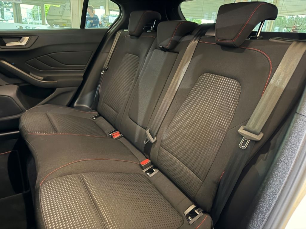 Ford Focus ST-Line X+Automatik+B&O+Key-Free+Kamera