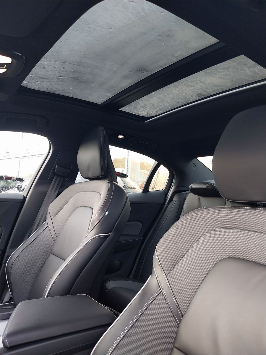 Volvo S60 B5 Ultimate Dark AWD "Standheizung"