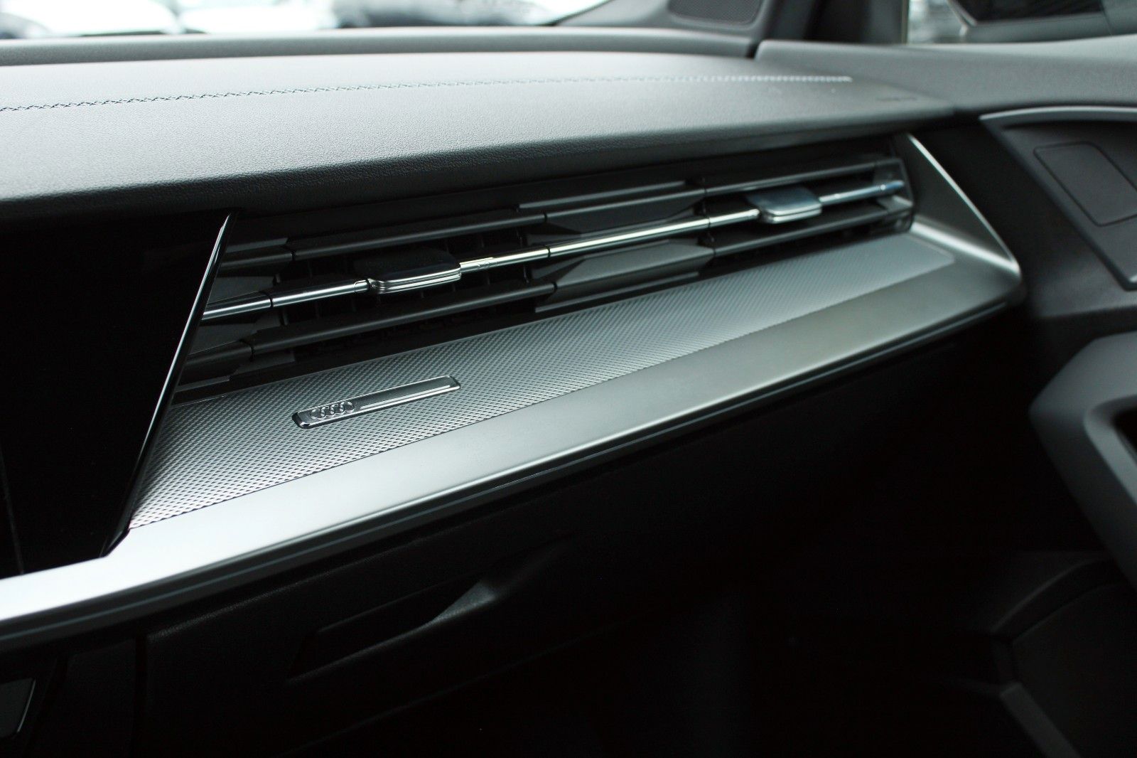 Audi A3 Sportback 40TFSIe S-tronic S LINE LED PARKEN