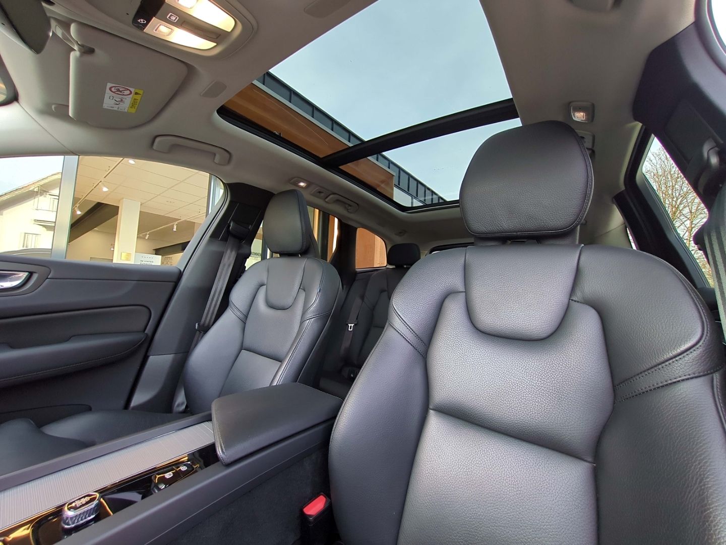 Volvo XC60 Inscription Recharge Plug-In Hybrid AWD Sta