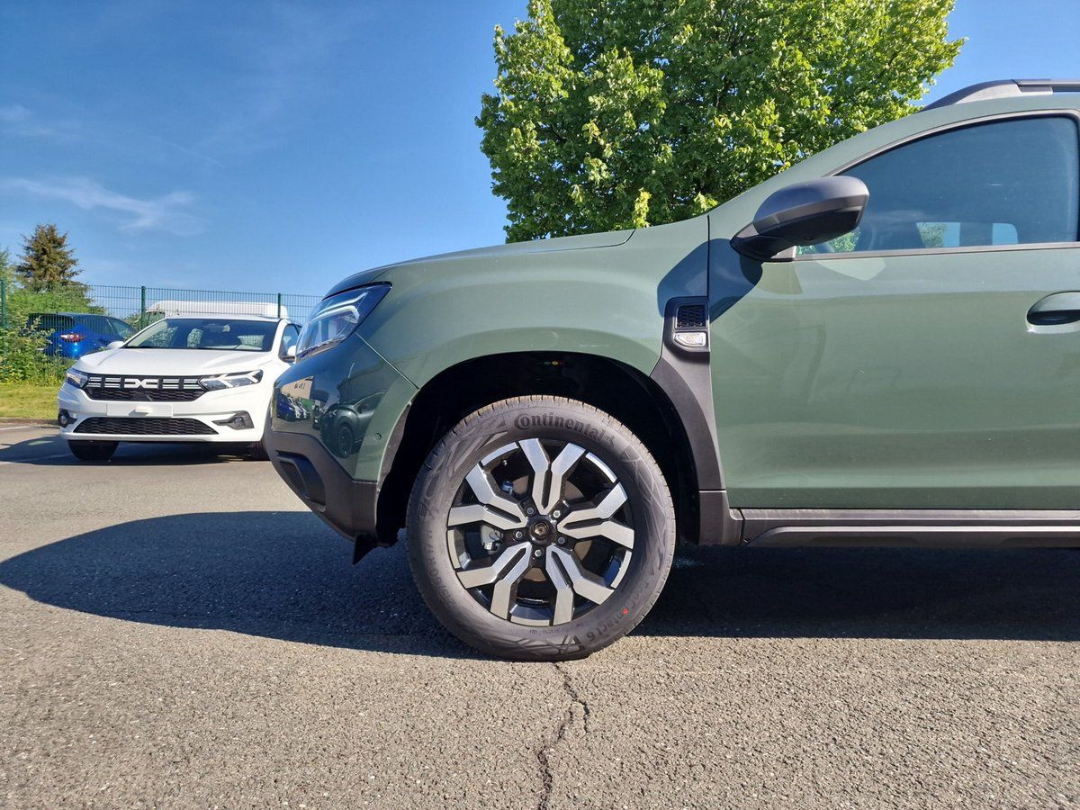 Dacia Duster TCe 150 EDC - Samsaru's Car Outlet