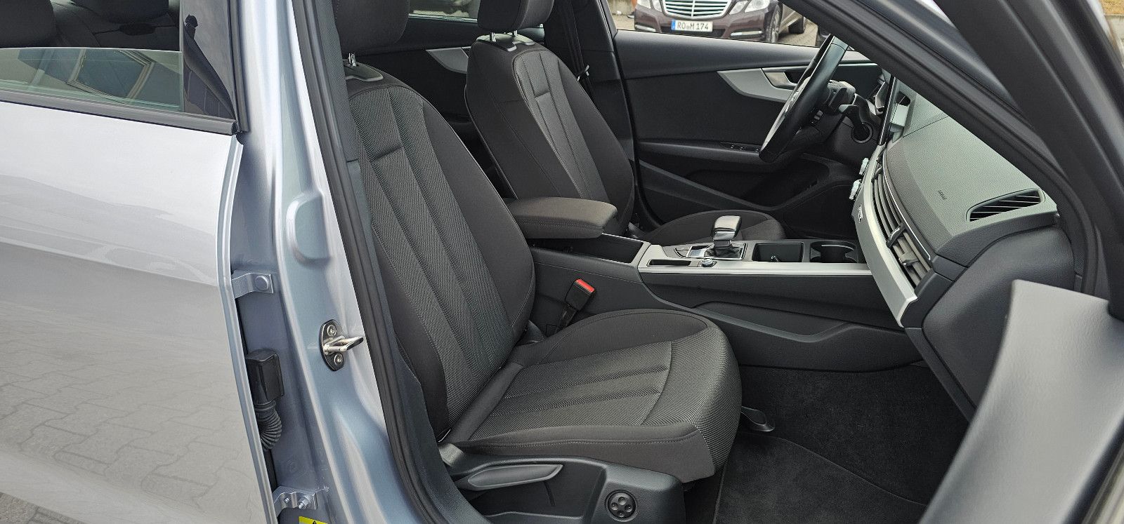 Audi A4*Lim.*40TDI*Quattro*Virtual*LED*Kamera*Carplay