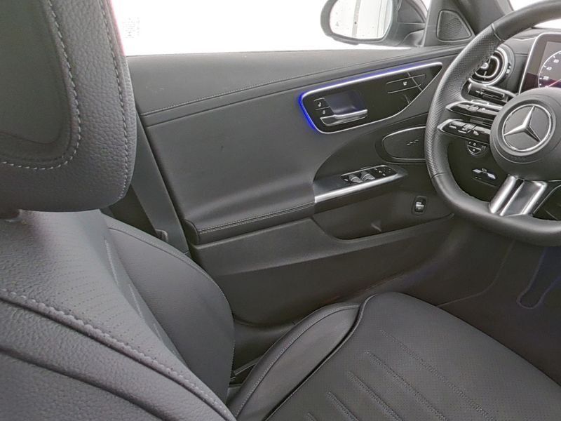 Mercedes-Benz C 300 AMG - Samsaru's Car Outlet
