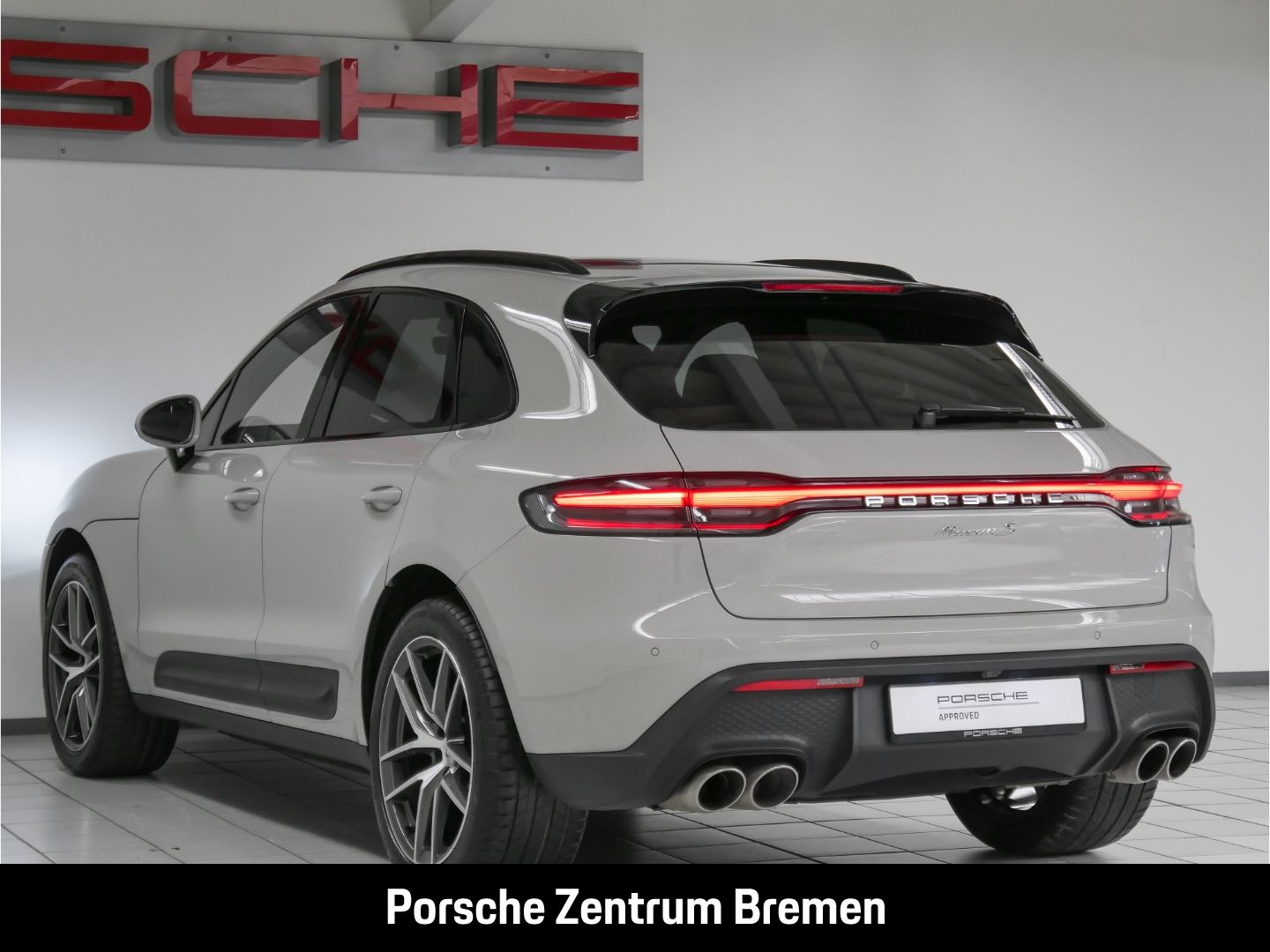 Porsche Macan S - Samsaru's Car Outlet