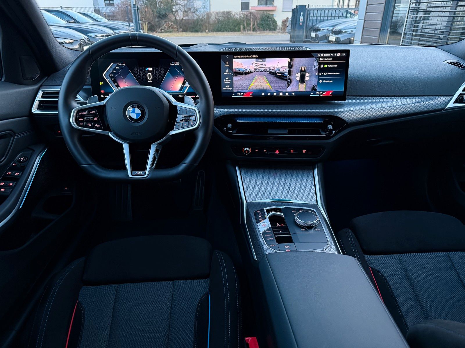 BMW 320i M Sport 18" HuD AHK ACC 360° LED+